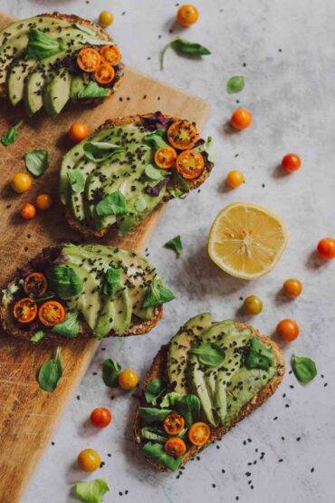 gaby yerden aNkBoOxO9gI unsplash Sliced Avocado Toast with Sun-dried Cherry Tomatoes