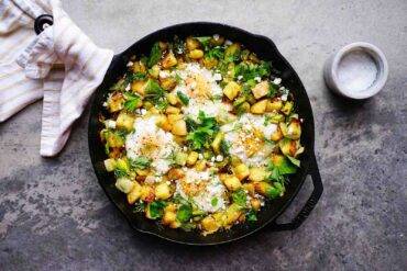 megan markham bucknall hzxxLzqaEjU unsplash One Pot Roasted Mixed Potatoes with Spring Herbs